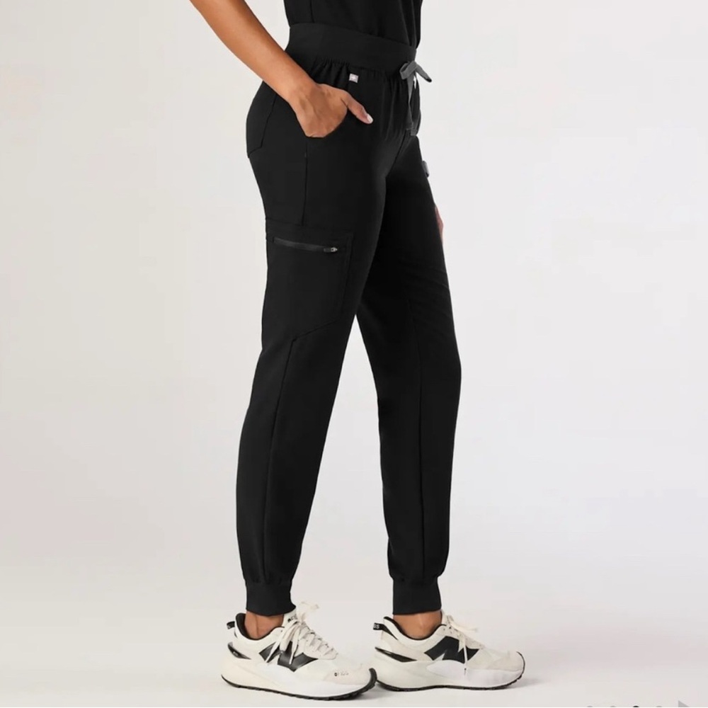 Figs Black Women's Jogger Pants